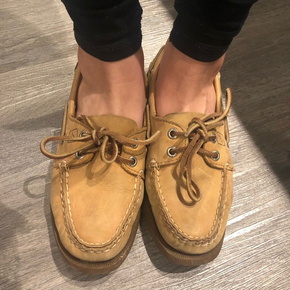 Sperry Topsiders Size 6
